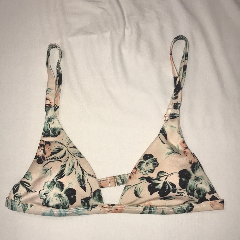 Floral bikini top
